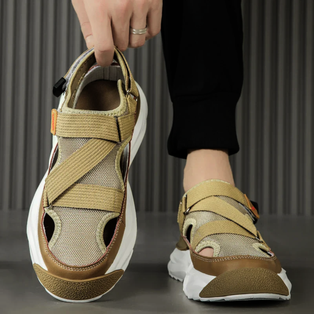 The Oriens Sandal
